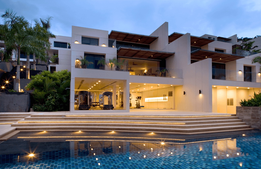 Luxury glass and aluminum installation at Jumeirah villa outside view
