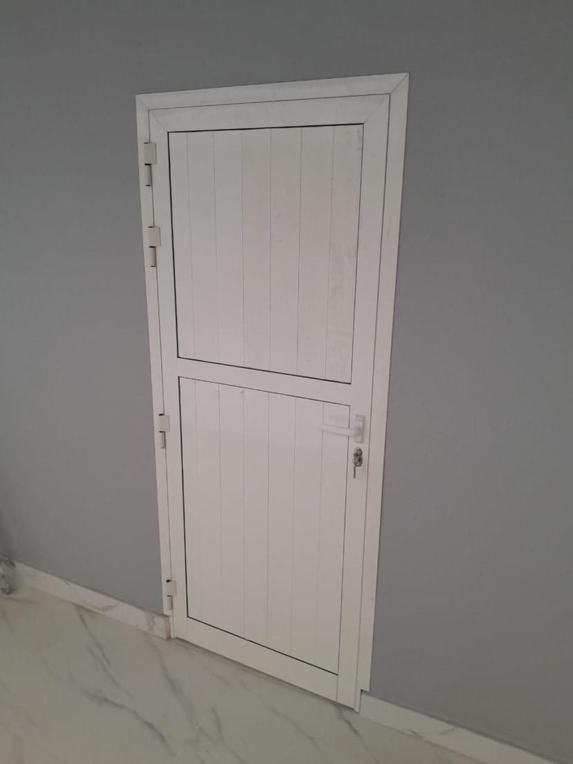 Glass & Aluminum Project 25